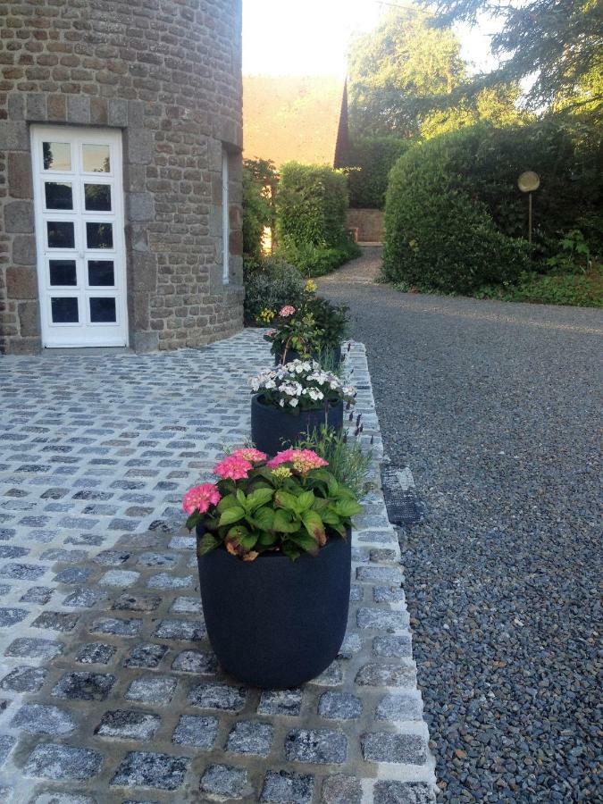 Manoir De La Porte Hotel Sainte-Pience Kültér fotó