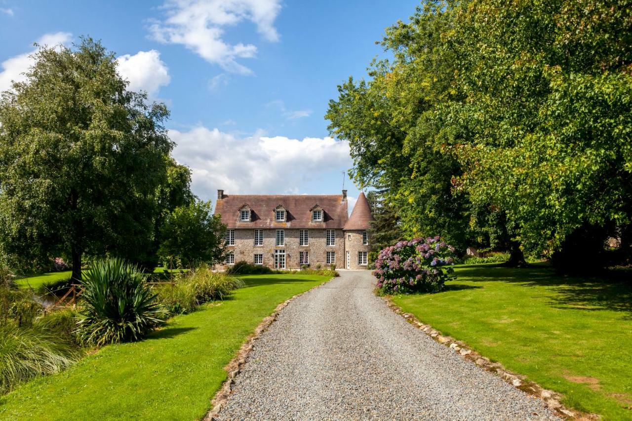 Manoir De La Porte Hotel Sainte-Pience Kültér fotó