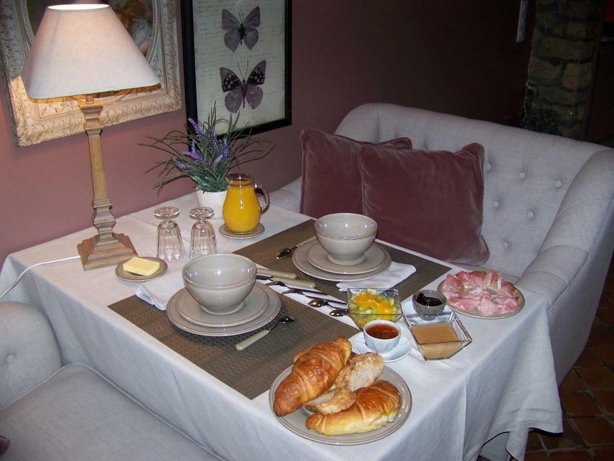 Manoir De La Porte Hotel Sainte-Pience Kültér fotó